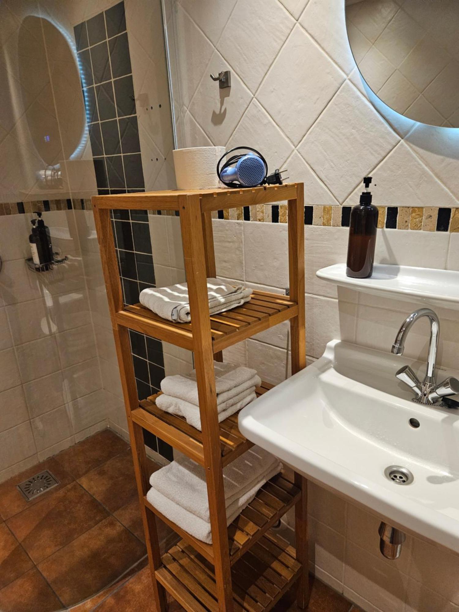 Hotel Dolores Ameland هولوم المظهر الخارجي الصورة