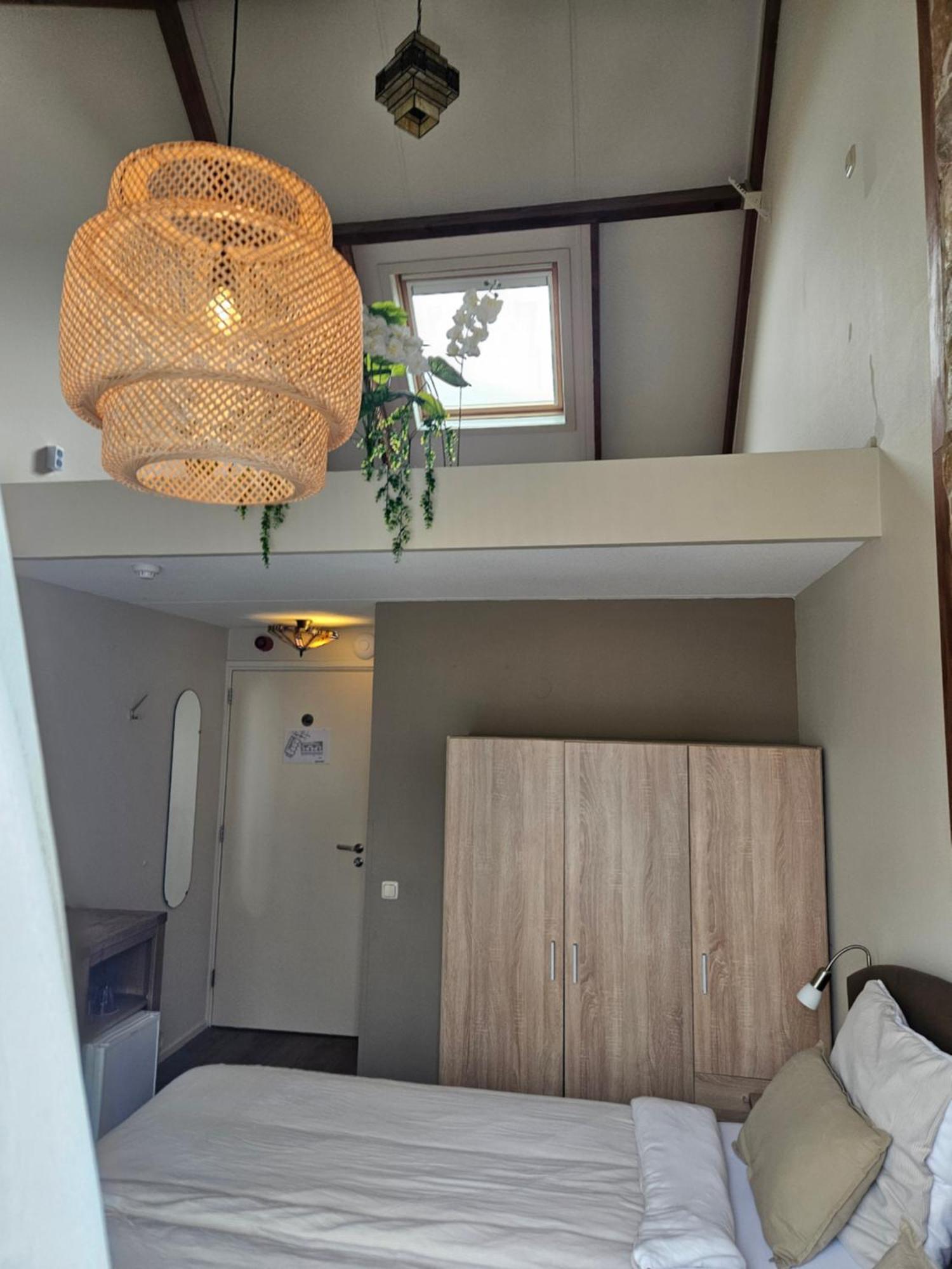 Hotel Dolores Ameland هولوم المظهر الخارجي الصورة